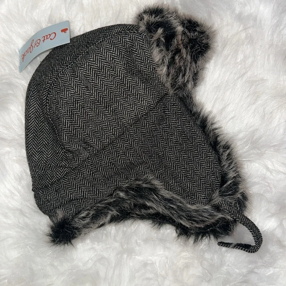 Cat & Jack Gray Herringbone Trapper Hat Faux Fur Ear Flaps OSFM GNFB1953TG